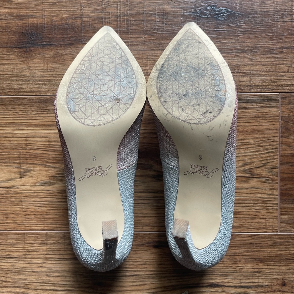 Heels - Picture 9 of 9